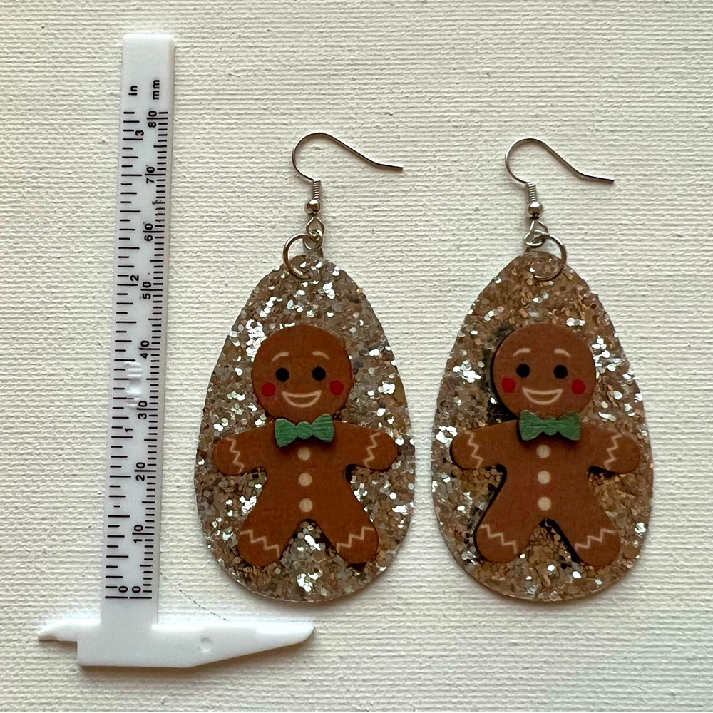 Christmas Gingerbread with green tie silver glitter earrings - Picture 4 of 6